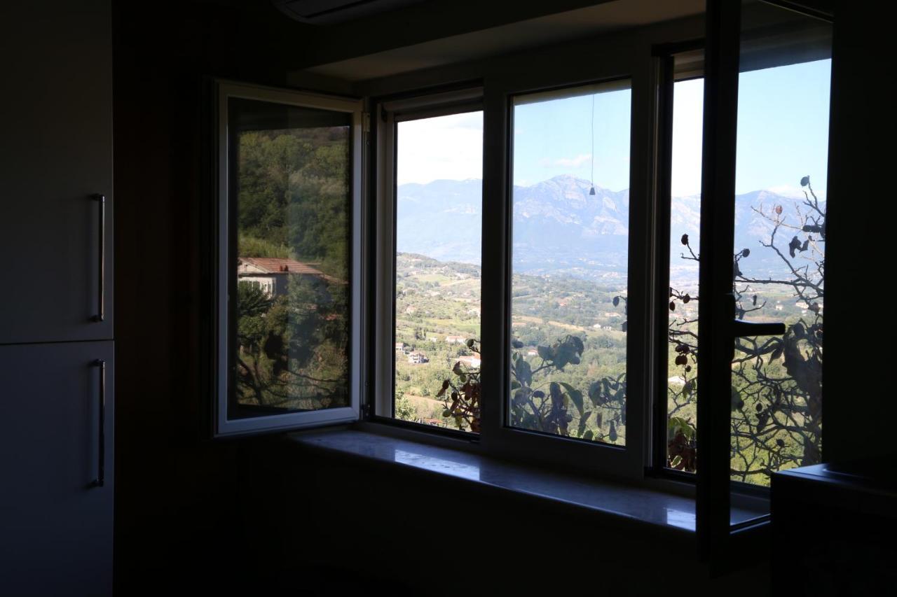 La Masseria Pietramarmo Caiazzo - App To Con Vista Exterior photo